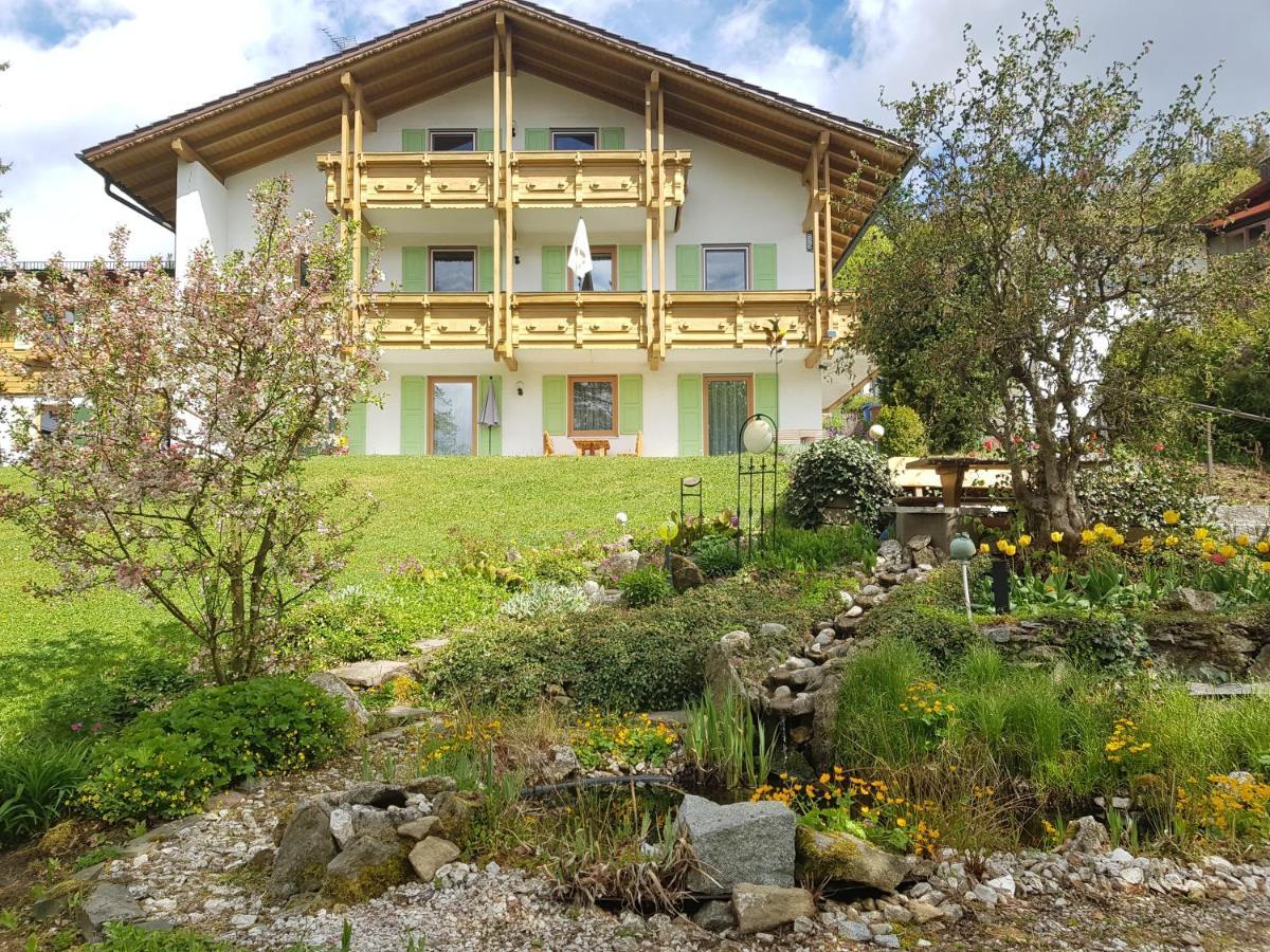 Ferienwohnung Am Kirchberg Achslach Exterior photo